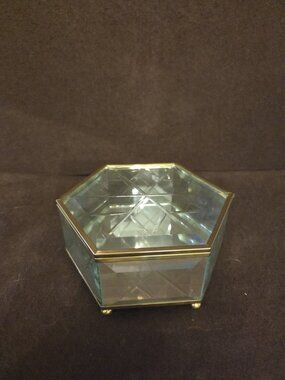 Hinged Glass & Brass Display Jewelry Vanity Trinket Box Beveled Diamond Cut